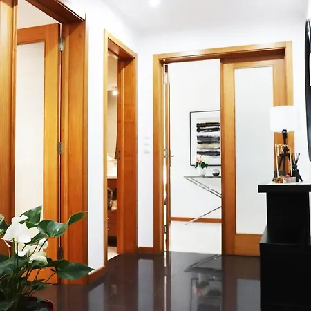 Paradise Apartment *